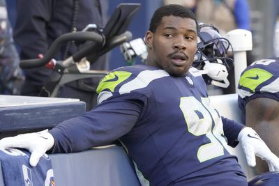 Seahawks LB Alton Robinson still not at full-speed after season on IR