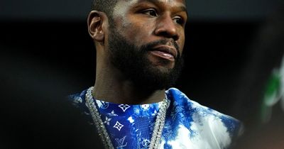 When is Floyd Mayweather vs Aaron Chalmers? Fight date, TV channel and confirmed price