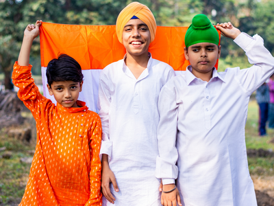 Happy Republic Day 2023: Best Messages, Quotes, Wishes and Images to share on Republic Day