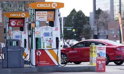 Washington Circle K shooter apparently kills self as police close in