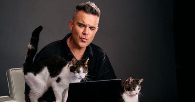 Robbie Williams partners up with Felix the cat for new 'earworm' song