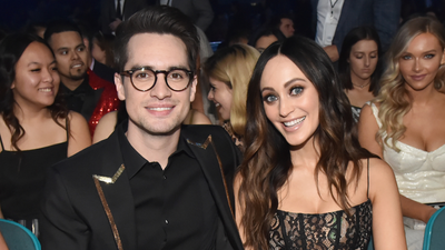Baby! At The Disco: 2 Wks After Announcing Retirement, Brendon Urie Wife Sarah Welcome Baby #1