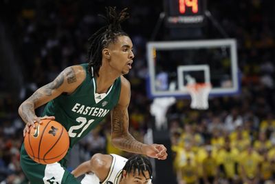 Emoni Bates went off with a ridiculous 29-straight points for Eastern Michigan in one half