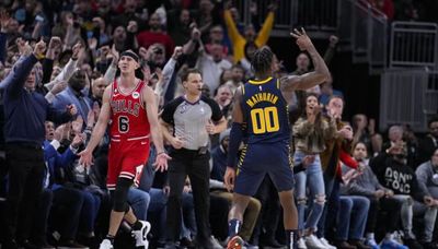 Bulls blow 21-point lead with complete meltdown against Pacers