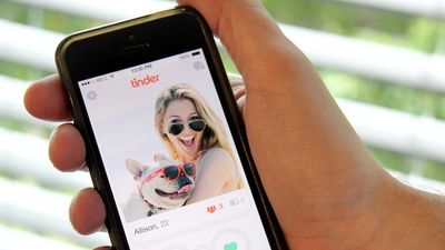 Online dating platforms warned they will be hit with mandatory codes if they don't clean up their apps