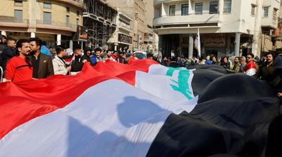 Hundreds in Baghdad Protest Devaluation of Iraq’s Currency