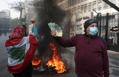 Lebanese protest record-low value of local currency