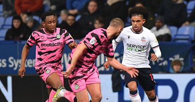 Shola Shoretire scouting report: Manchester United teenager showed maturity and intelligence on first Bolton start