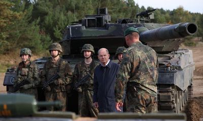 Ukraine calls for fighter jets after Germany’s offer of Leopard tanks