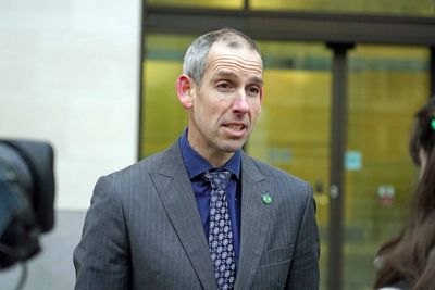 Etienne Stott and fellow climate protesters cleared over oil tanker stunt