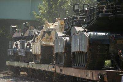 In change of course, U.S. agrees to send 31 Abrams tanks to Ukraine