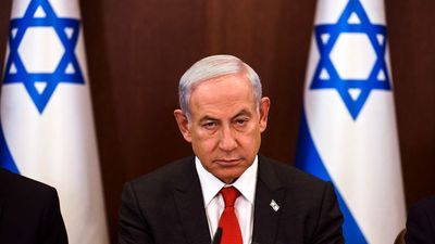 Netanyahu's chaotic first month