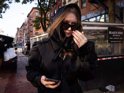 Anna Delvey to star in reality series ‘Delvey’s Dinner Club’ while on house arrest