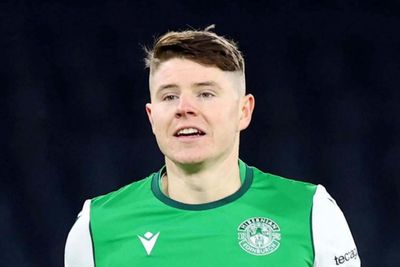 Hibernian considering transfer offer from Millwall for striker Kevin Nisbet