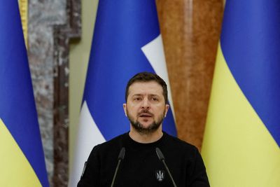 Speed, number of tanks supplied is vital to Ukraine -Zelenskiy