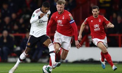 Rashford eases Manchester United to first-leg win over Nottingham Forest