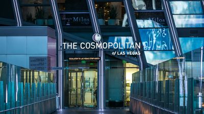 Las Vegas Strip Brings Back Pop Music Legend