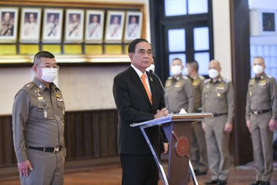 PM urges punishment for VVIP police