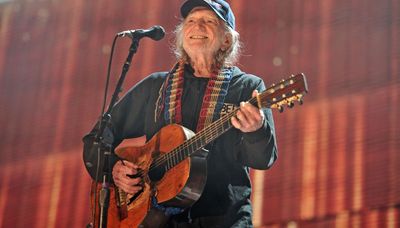 Willie Nelson to celebrate 90th birthday at all-star concert