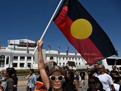 Invasion Day speakers rally against voice