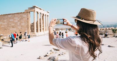Best months to visit Greece if you want cheap holidays and great weather