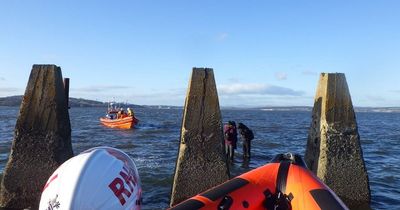 Four rescued from island on Firth of Forth after being cut off by the tide