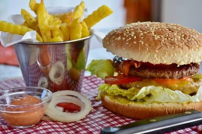 High Fat Diet Could Reduce Ability To Regulate Food Intake: Study