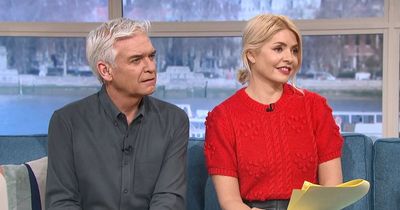 ITV This Morning viewers spot 'annoyed' Holly Willoughby after Phillip Schofield's 'queue' remark