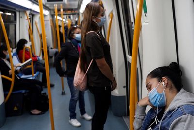 Spain to scrap mandatory masks on public transport on Feb. 7