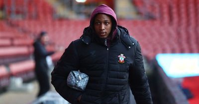 Joe Aribo at transfer crossroads as Rangers hero sent Southampton exit signal in Nathan Jones 'passengers' warning