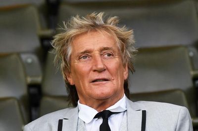 Rod Stewart calls Sky News LIVE to demand end of Tory government