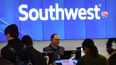 Southwest Airlines Explanation For Holiday Disruptions Is Underwhelming