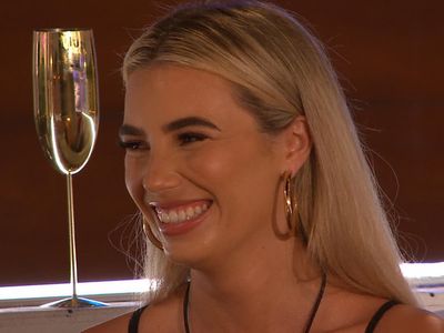 Love Island viewers convinced producers are ‘trying to separate’ Ron and Lana after Ellie recoupling