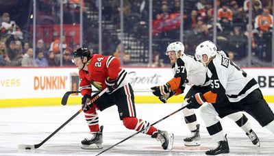 Breaking down Blackhawks’ neutral-zone attack against aggressive, passive structures
