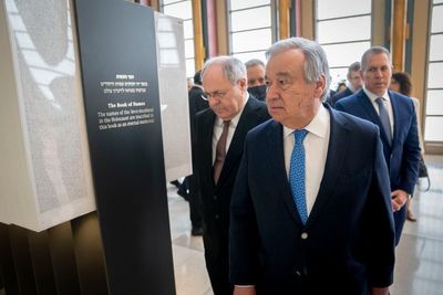 UN chief: Exhibit of Nazi victims is call to fight cruelty