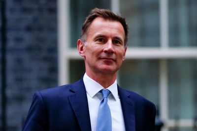 Hunt says ‘forget the gloom, the future’s bright’ with the Tories