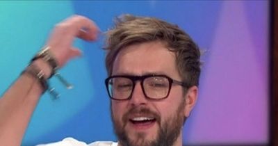 Love Island viewers in stitches as Edinburgh comedian Iain Stirling makes Wakey Wines dig
