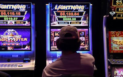Michael Pascoe: How the pokies lobby comes after politicians