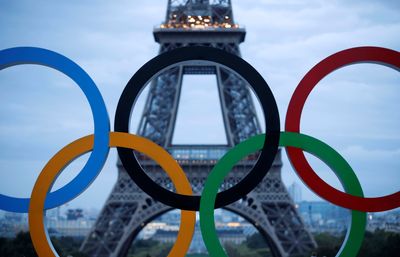 Ukraine warns it may boycott 2024 Olympics if Russians take part