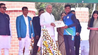 Chhattisgarh CM Baghel felicitates Bastar's Yuvraj for outstanding achievement in sports during Republic Day function