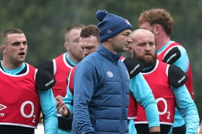 England players encouraged to speak their minds in another Steve Borthwick break from previous era