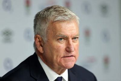 Calls for RFU chief Bill Sweeney to resign after apologetic climbdown in tackle-height rule fiasco