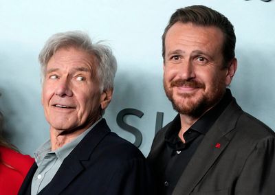 Harrison Ford inspires cast in new comedy 'Shrinking'