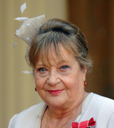 Sylvia Syms death: Ice Cold in Alex star dies aged 89