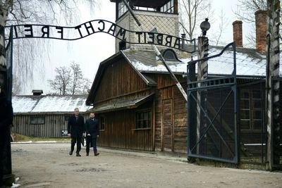 On Holocaust Day, Polish PM accuses Putin of building 'new camps'