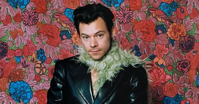 Harry Styles suffers wardrobe malfunction in front of 'first crush' Jennifer Aniston