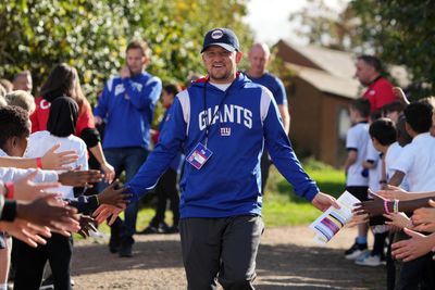 Giants’ Shea Tierney will interview for Buccaneers’ OC job
