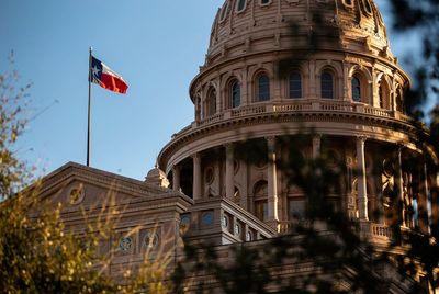 Texans pessimistic about the national economy and losing faith in democracy, poll says