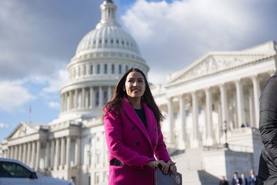 AOC in line to become her party's No. 2 on Oversight panel