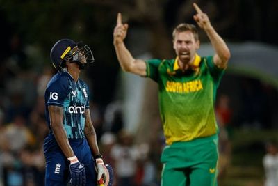 South Africa vs England: Jason Roy century and Jofra Archer return not enough to stop opening defeat